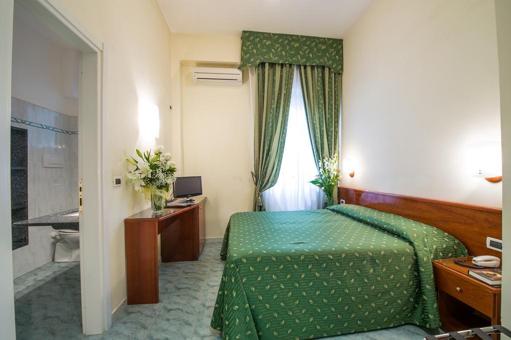 ראפאלו Hotel Giulio Cesare חדר תמונה